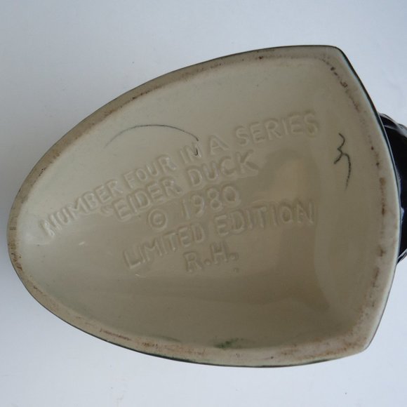 Lord Calvert Canadian Eider Duck Whisky Decanter. - Picture 11 of 16